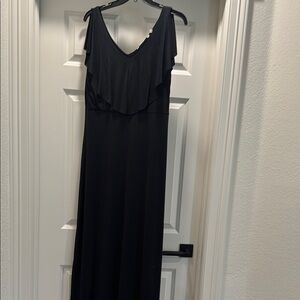 Elegant Black Sleeveless Dress